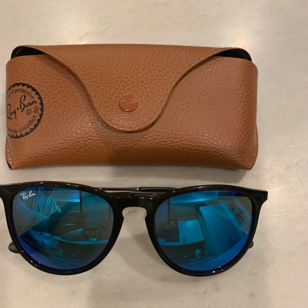Ray Ban Erika style sunglasses